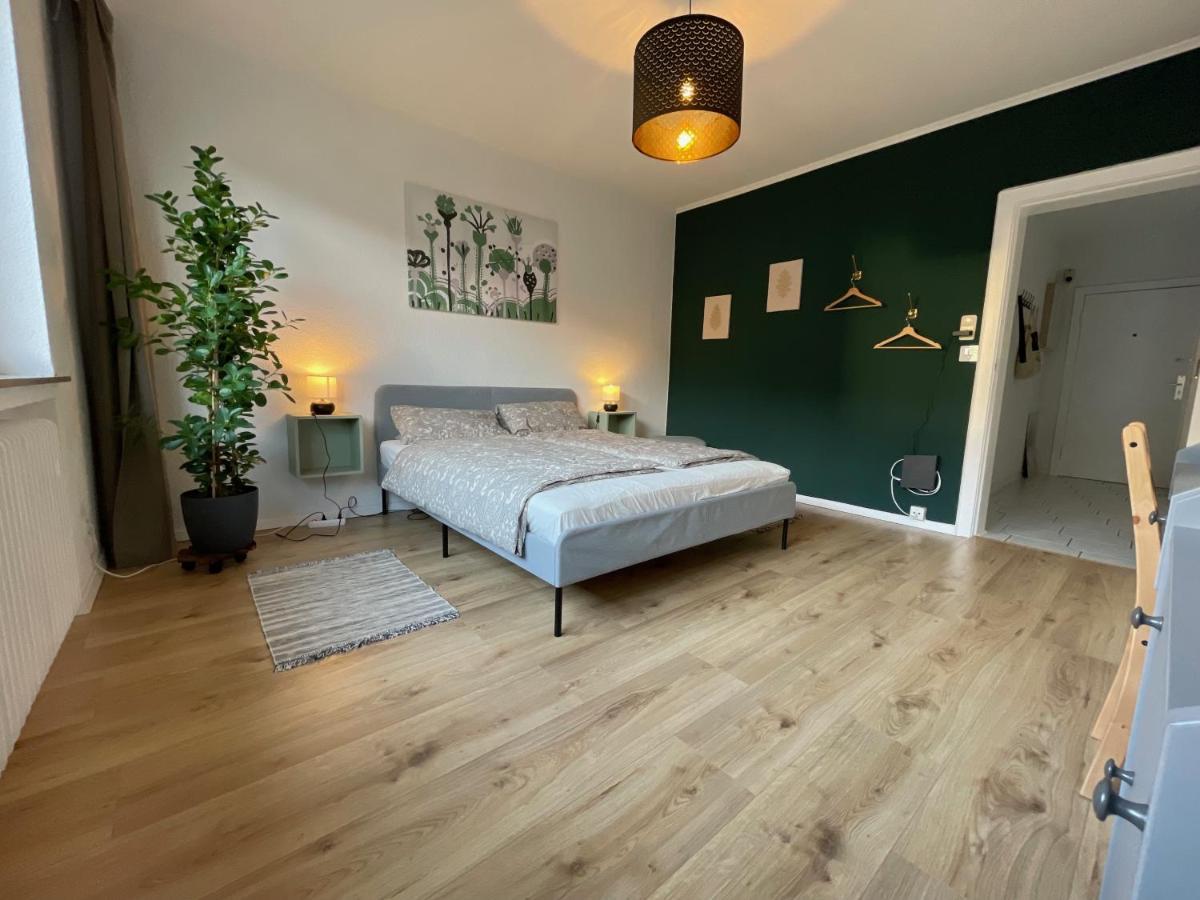 Purple Kitchen - Apartment Mit Grosser Wohnkueche Bremerhaven Ngoại thất bức ảnh