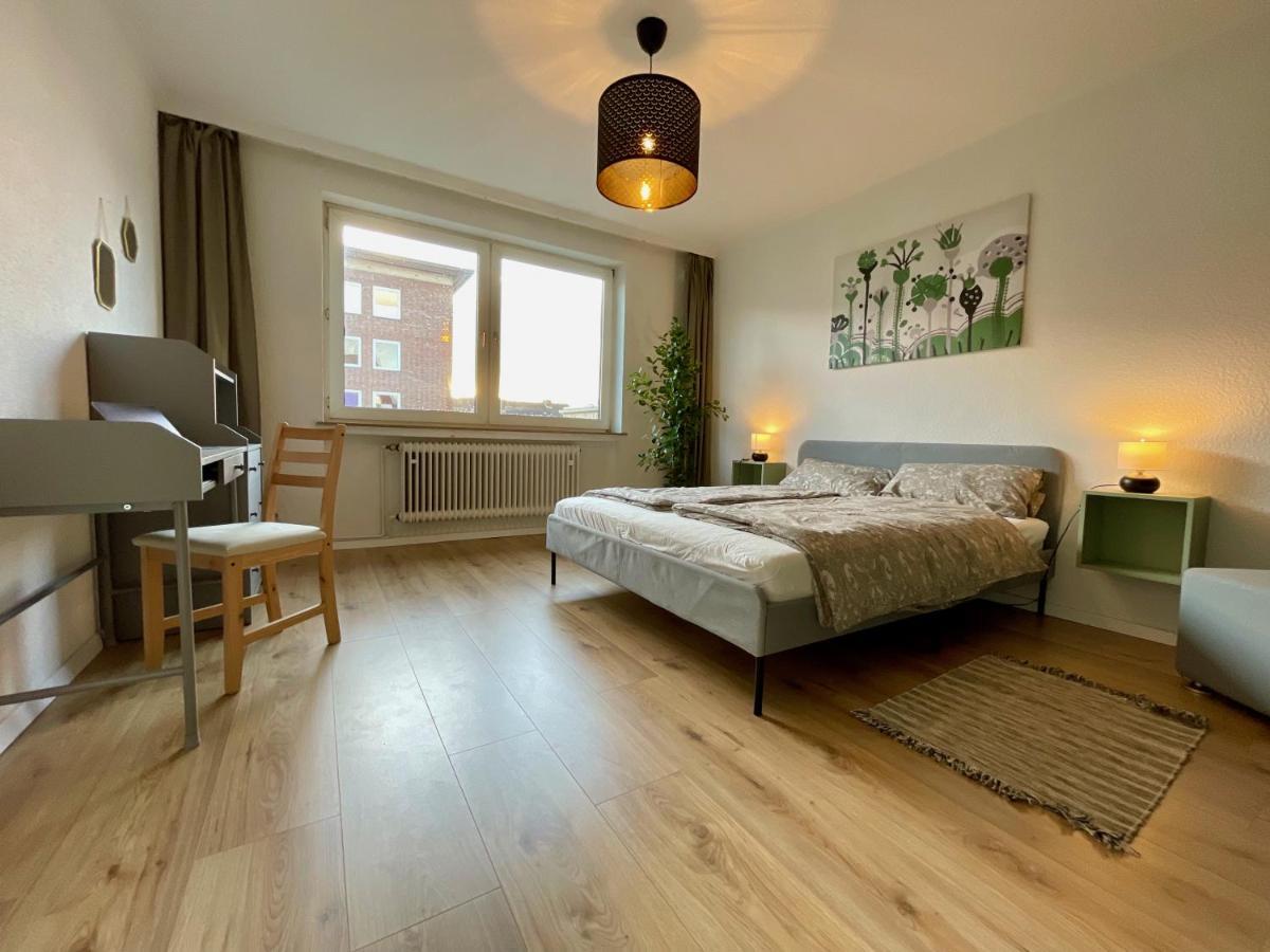 Purple Kitchen - Apartment Mit Grosser Wohnkueche Bremerhaven Ngoại thất bức ảnh